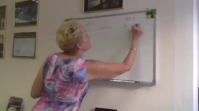 И.Знаева: "Я купила дочери золотые сережки и узнала такое..." смотреть онлайн