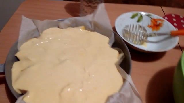 Шарлотка с яблоками,легко и просто . смотреть онлайн