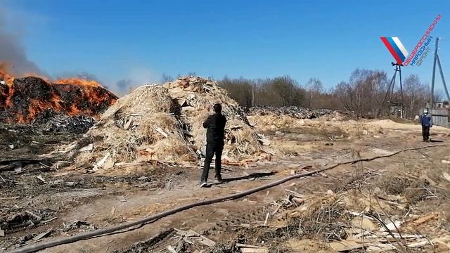 В Котельниче сильный пожар смотреть онлайн