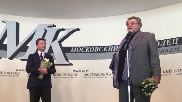 Вручение театральной премии «МК». Лучший мужской ансамбль Олешко, Ширвиндт, Добронравов смотреть онлайн