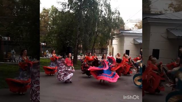 Шоу- группа 