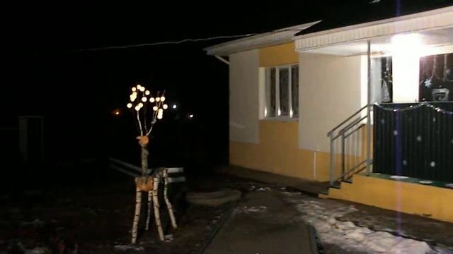 украсить фасад дома к новому году смотреть онлайн