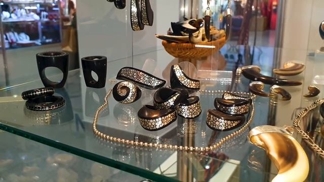 Москва. Январь 2021. АМБЕР ПЛАЗА. Ювелирная выставка - Симфония Самоцветов. Часть 1. смотреть онлайн