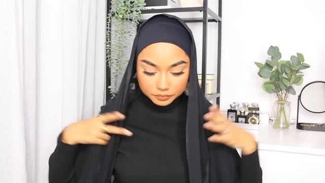 4 EASY HIJAB STYLES - TUTORIAL 2021 смотреть онлайн