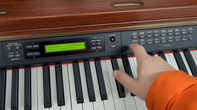 Yamaha Clavinova CLP-270 digital piano in mahogany finish stock number 23391 смотреть онлайн
