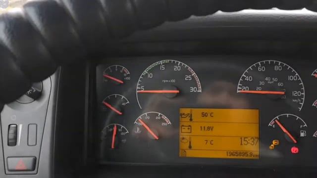 Volvo Vnl с простым ТНВД  F12 Td122. ещё чуть чуть и сразу в рейс!