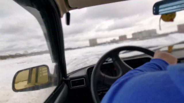 АВТОСЛАЛОМ. КЛАССИКА, SUBARU И ПОЛНОПРИВОДНЫЙ МОСКВИЧ!!! смотреть онлайн