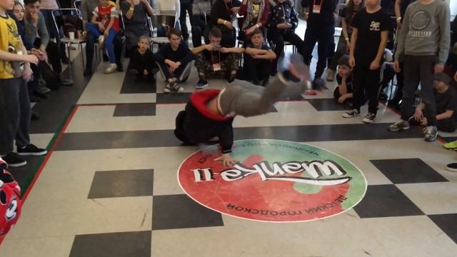 Breaking. Шапка Battle смотреть онлайн