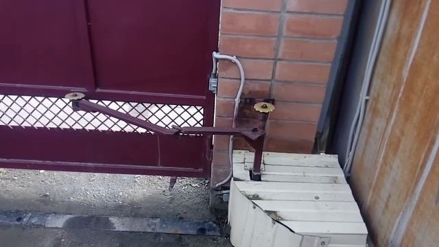 Привод распашных ворот с одним редуктором.Особая разработка.Быстрое открывание.Рационализатор. смотреть онлайн