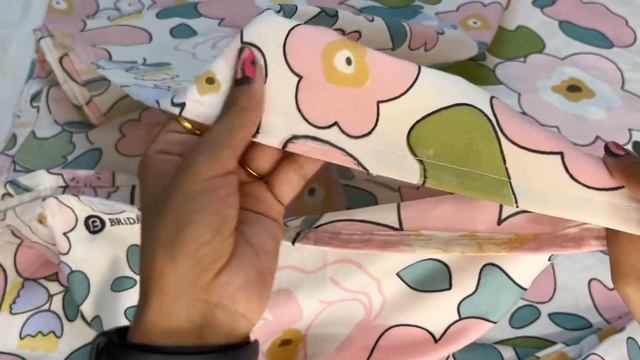 Hosta Homes ? Cotton Double King Size Bedsheet Unboxing & Review || Summers Bedsheets ?|| TRIVIDHA смотреть онлайн