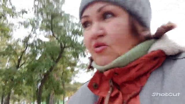 Маму привезла домой! Улицы моего города. Иду и восхищаюсь осенней красоте!#позитив#Осень#мама смотреть онлайн