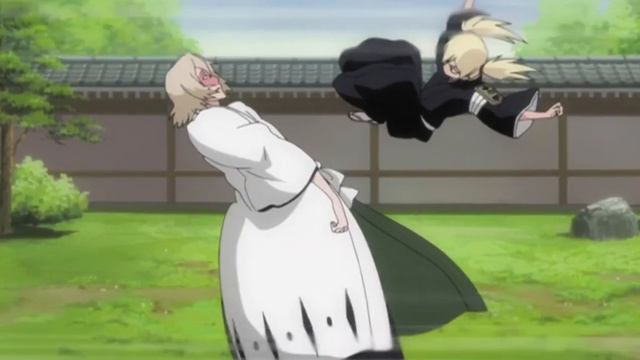 Kisuke let Hiyori kick him смотреть онлайн