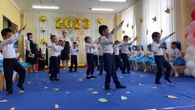 Танец мальчиков детский сад 2023 смотреть онлайн