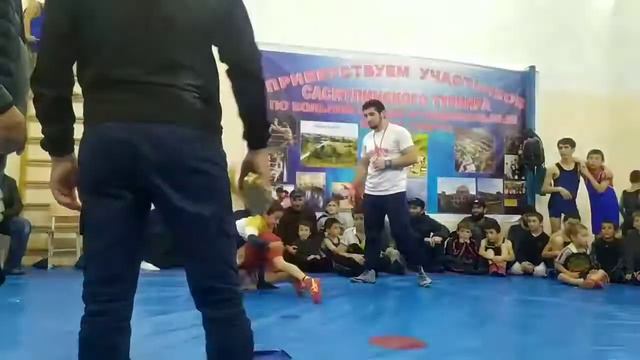 Абу Бакр А-набиев-Хочбар Манапов Саситлинский турнир (Шава) смотреть онлайн