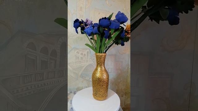 Очень красивая ваза,получила название "Золотая".Техника декупаж смотреть онлайн
