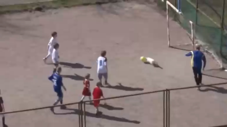 Комментатор от бога смотреть онлайн