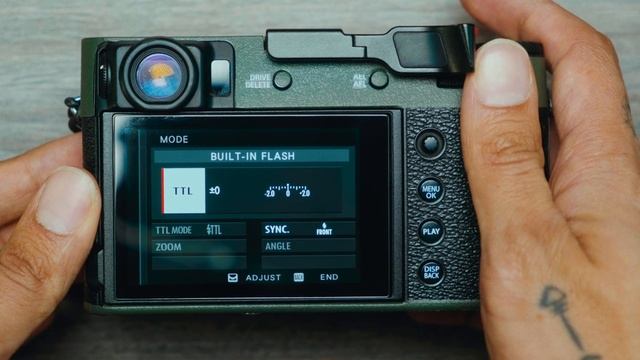 Fujifilm X100V Retro On Camera Flash Tutorial смотреть онлайн