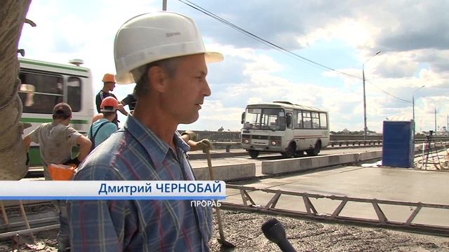 В Ярославле продолжают ремонтировать Октябрьский мост смотреть онлайн