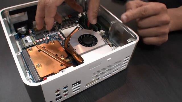 ASRock Vision 3D HTPC Exclusive Hands-on In Taipei