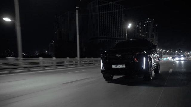 Cadillac Escalade 2022 — Американцы научились делать вещи?