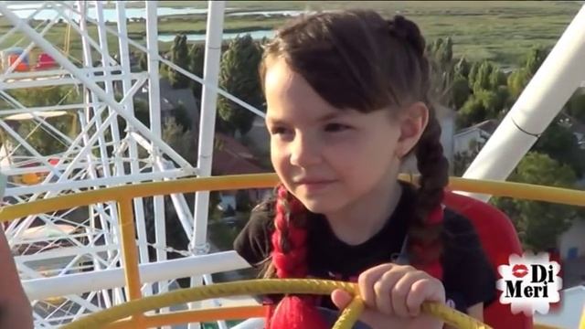 Диана и Мария День желаний!Колесо обозрения.Веселая комната.Море. смотреть онлайн