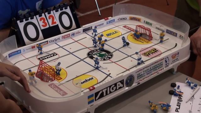 Настольный хоккей-Table hockey-WCh-2011-DMITRICHENKO-LAMPI-Game6-comment-SPIVAKOVSKY смотреть онлайн