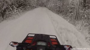 2013.02 На квадроцикле в снегопад. Красивые дорожки Оболенска