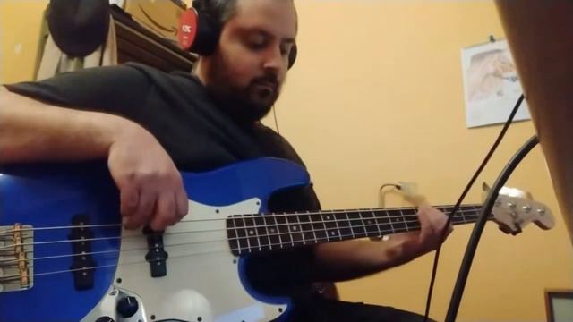 Treasure - Bruno Mars - Bass Cover смотреть онлайн