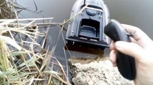 Кораблик прикормочный