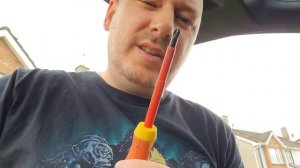 how to remove tail light bulb honda stream/honda stream tail light replacement/rn6/rn7/rn8/rn9