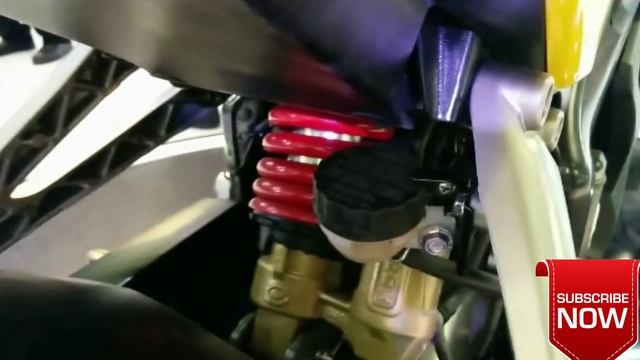 BAJAJ PULSAR SS 400 Full Spesification смотреть онлайн