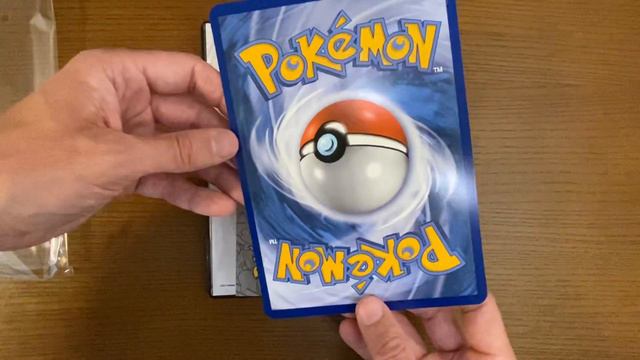 Pokémon 25th Anniversary Pikachu Oversized Jumbo Card Binder + GameStop Trade & Play Day Kit Review смотреть онлайн