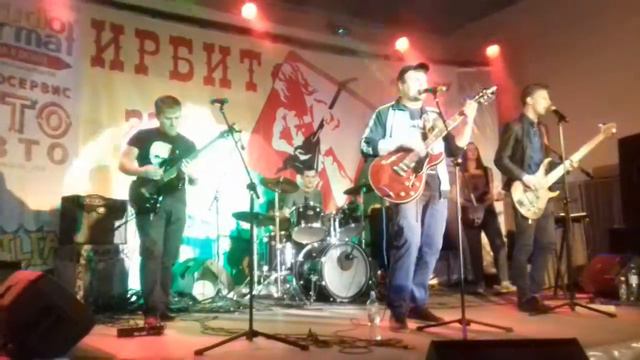 В розовом платьице смотреть онлайн