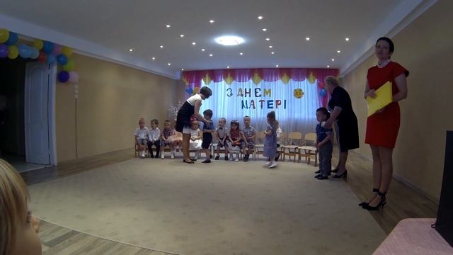 Утренник в детском саду №409, младшая группа "Курчата", г. Киев смотреть онлайн