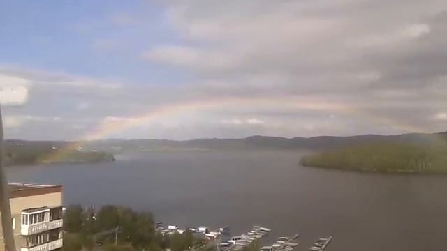 РАдуга дуга над озером\Rainbow over the lake смотреть онлайн