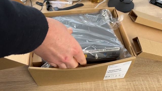 Vodafone WIFI 6 Station (Arris/Technicolor Kabelrouter / Kabelmodem) Unboxing und Anleitung смотреть онлайн