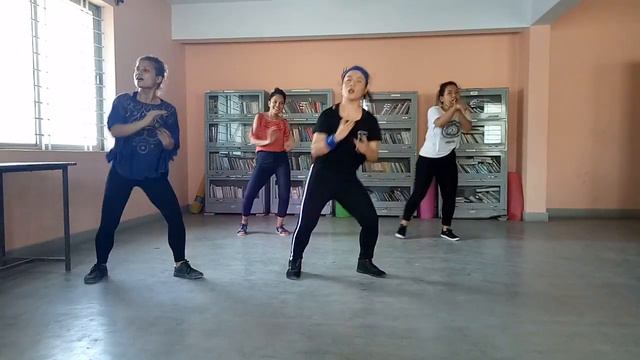 halla halla mai zumba смотреть онлайн