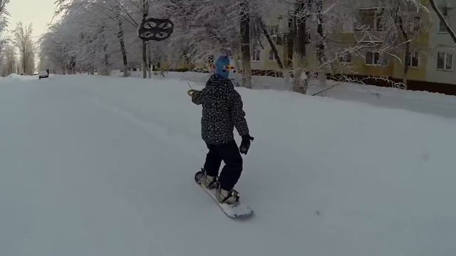 На сноуборде за дроном / Snowboarding with drone (Droneboarding) смотреть онлайн