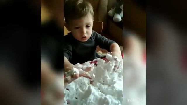 Снеговик из пены. смотреть онлайн