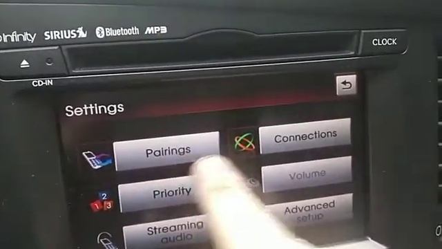 Kia Optima Bluetooth первое подключение смотреть онлайн