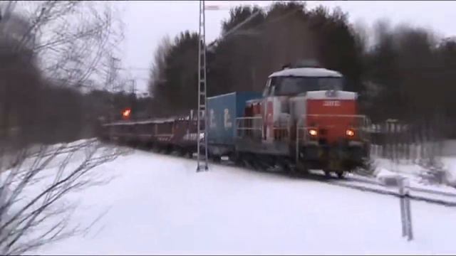 28032013 06:36 Tavarajuna T5117 ohittaa Koskelan Dr16 2812 vetämänä смотреть онлайн