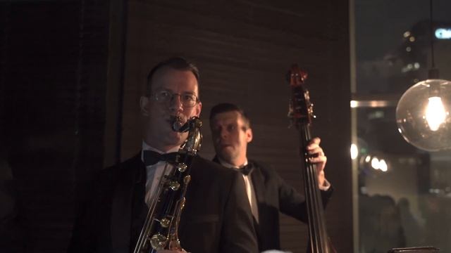 Moondance - Заказать джазового певца на мероприятие / Артисты на мероприятие смотреть онлайн