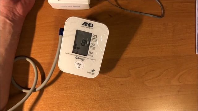 КАК ПРОВЕРИТЬ ПУЛЬСОКСИМЕТР-2 PULSE OXIMETER YONKER PULSE TEST Vs XIAOMI MI BAND 3 Vs A&D UA 911BT-