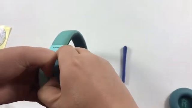 Замена амбушюр / Replacemant Earpads on JBL E45BT C45BT E35 смотреть онлайн