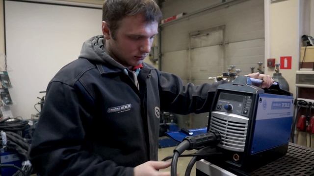 SPEEDWAY 160. Сварка порошковой самозащитной проволокой