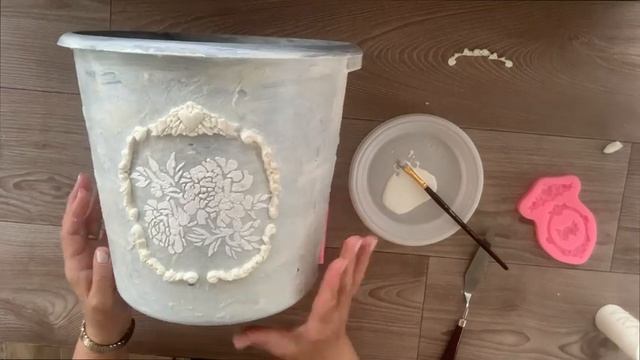 Красивые кашпо для сада из строительных вёдер. смотреть онлайн