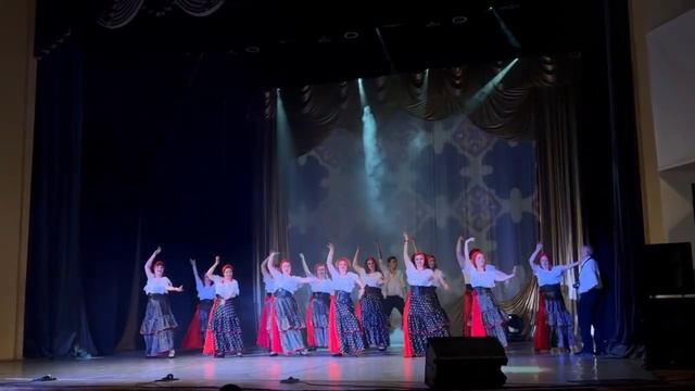 Театр танца "Алиф". "Зажигательные мулатки". Хореограф-постановщик Наталья Гусева. смотреть онлайн