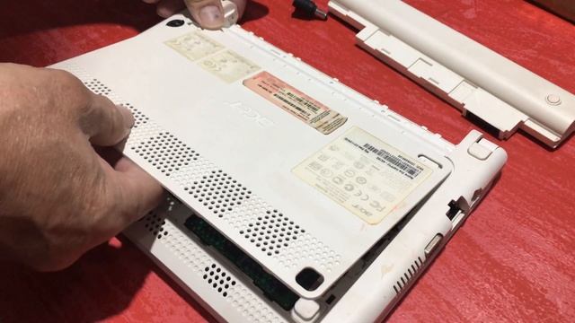 Acer Aspire One Memory Upgrade смотреть онлайн