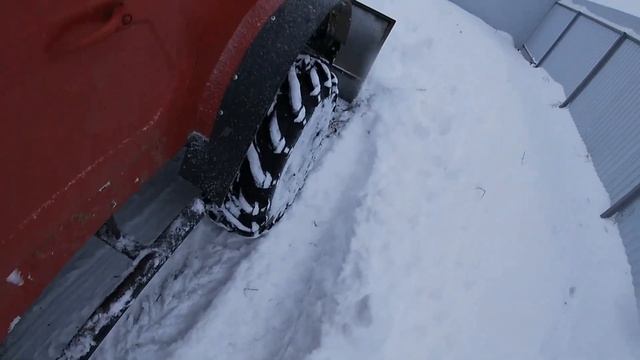 Морнуновка полный привод.Чистим снег. смотреть онлайн