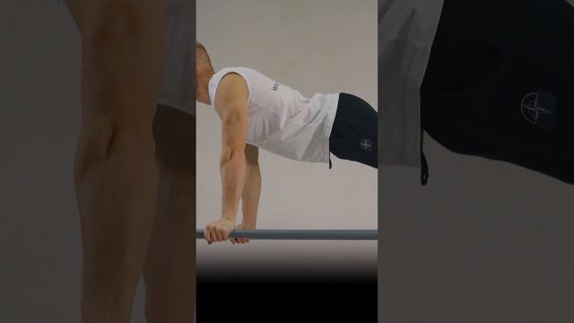 Горизонтальные Отжимания НА БРУСЬЯХ | Академия Спортсменов смотреть онлайн